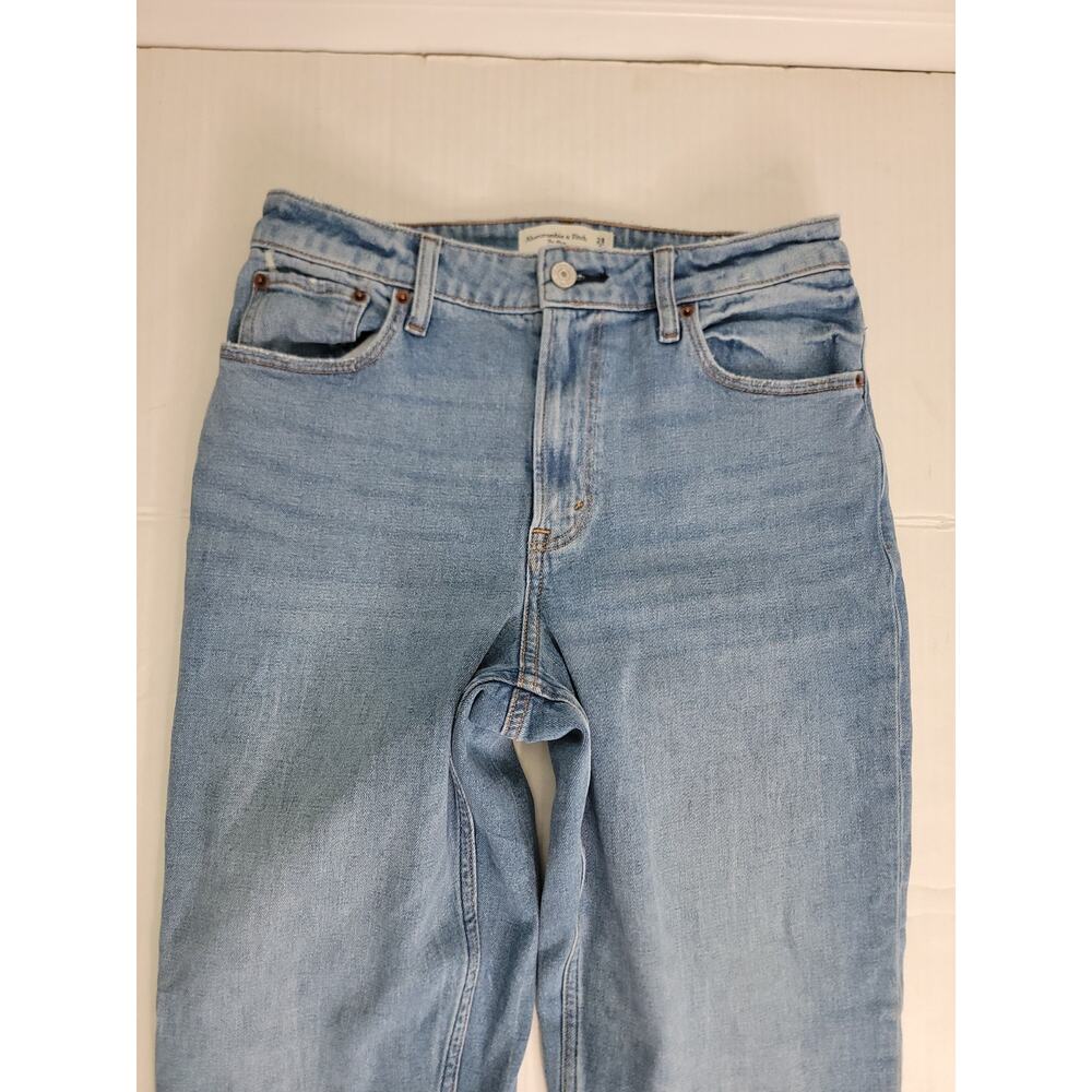 Abercrombie & Fitch Mom Jeans SZ 28 Curve Love High Rise Tapered Stretch 28/6L - Picture 3 of 8